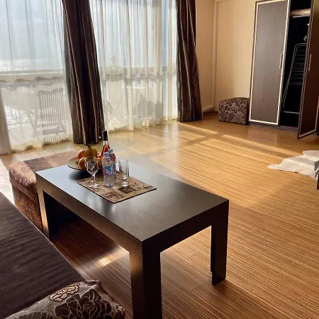 At The American's 3* Pomorie