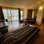 The American Otel