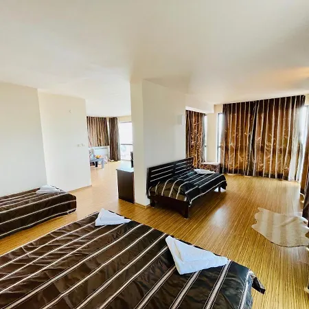 Hotel At The American's Pomorie
