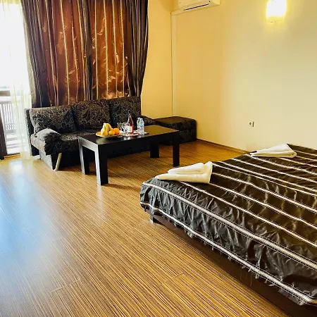 At The American's 호텔