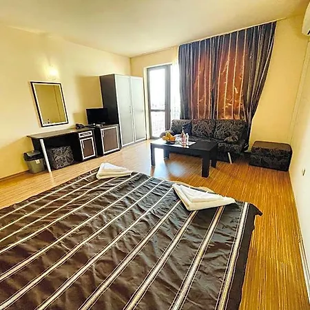 Otel The American 3*